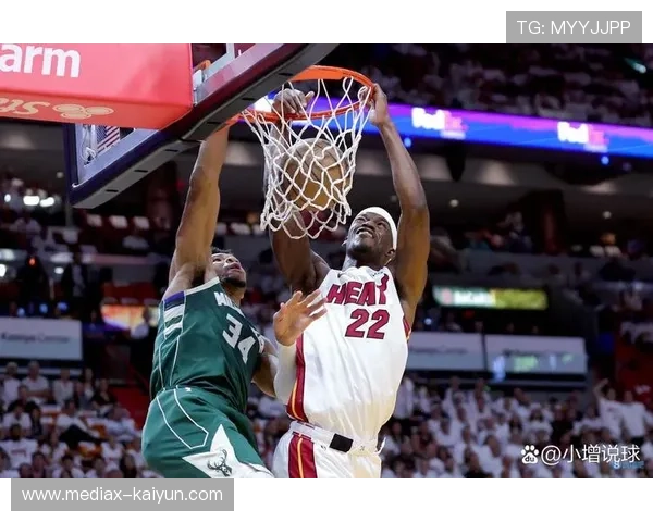 法甲纪录片拍摄：揭秘球队赛前防守部署流程